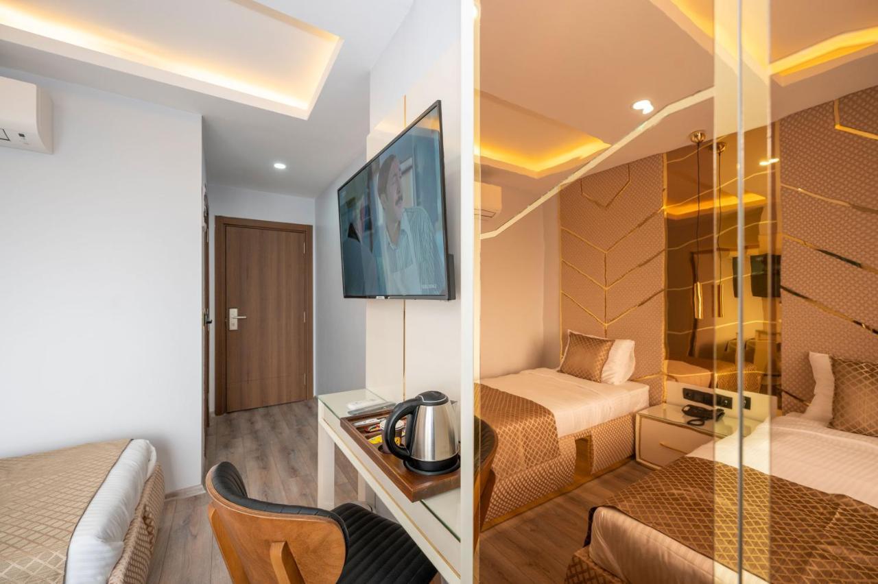 Luxury Airport Hotel By Zazzoni-Istanbul Airport Arnavutkoy Екстериор снимка